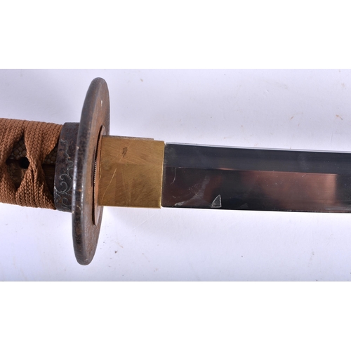 418 - A 19TH CENTURY JAPANESE MEIJI PERIOD RED LACQUERED KATANA. 84 cm long.  Buyers Note – we are unable ... 