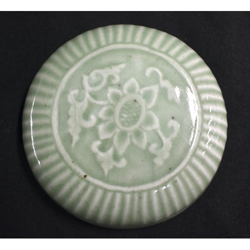 4 - A CHINESE QING DYNASTY CELADON RIBBED BOX AND COVER Yuan/Ming style, of chrysanthemum moulded form, ... 