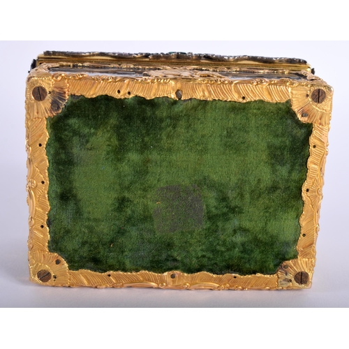 50D - A MAJESTIC GEORGE III GOLD MOUNTED GATE NECESSAIRE by James Cox (C1765-1770) the rectangular casket ... 