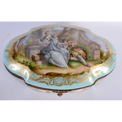 595 - A VERY LARGE EARLY 20TH CENTURY FRENCH SEVRES PORCELAIN OVAL LOBED CASKET painted with three figures... 