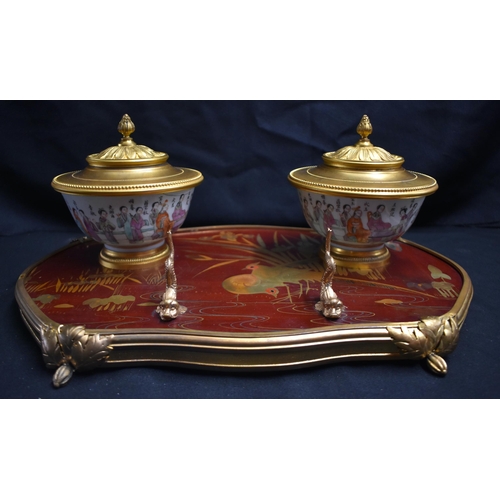 64 - A LOVELY EARLY 19TH CENTURY ORMOLU AND GOLD LACQUERED INKWELL DESK STAND with Chinese porcelain bowl... 