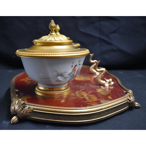 64 - A LOVELY EARLY 19TH CENTURY ORMOLU AND GOLD LACQUERED INKWELL DESK STAND with Chinese porcelain bowl... 