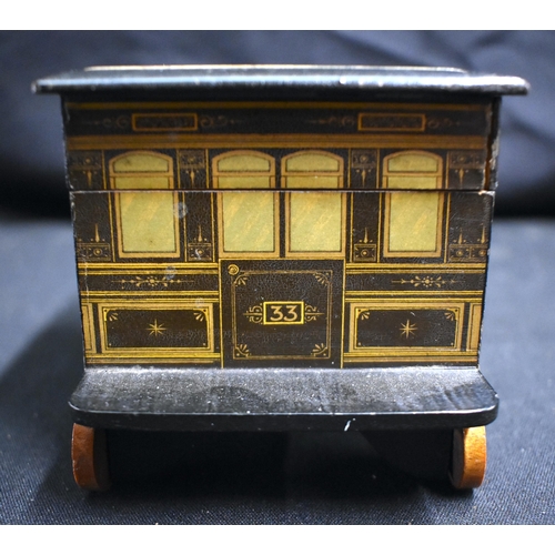 67 - A VERY RARE VICTORIAN BLACK LACQUERED PULLMAN PARLOR CAR COTTON BOX with felted fitted interior. 13 ... 