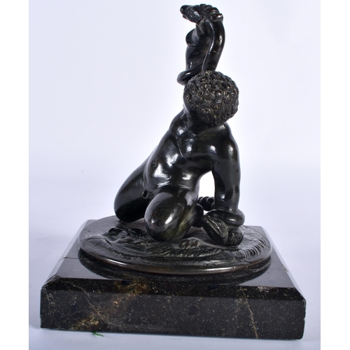 99 - A FINE 18TH CENTURY ITALIAN BRONZE FIGURE OF THE INFANT HERCULES After the Antiquity. 14 cm x 10 cm.