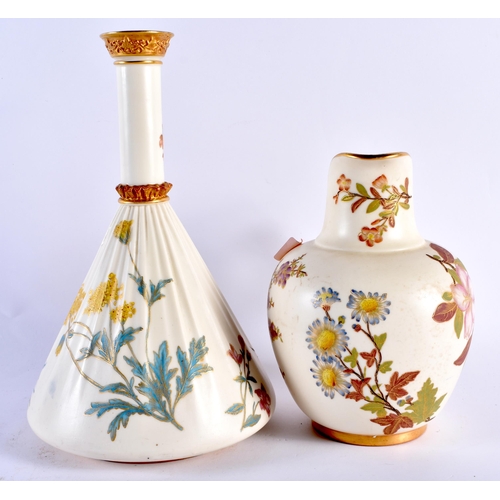 115 - A LARGE ROYAL WORCESTER BLUSH IVORY VASE together with a similar Worcester jug. Largest 26 cm high. ... 