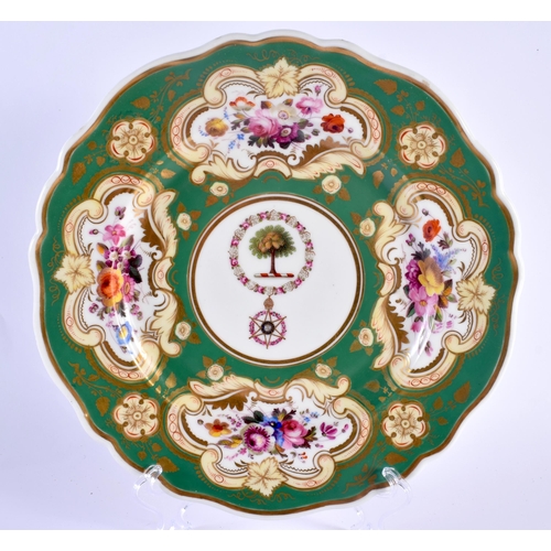 15 - AN EARLY 19TH CENTURY CHAMBERLAINS WORCESTER ARMORIAL PLATE from the Tim Olney Collection, together ... 