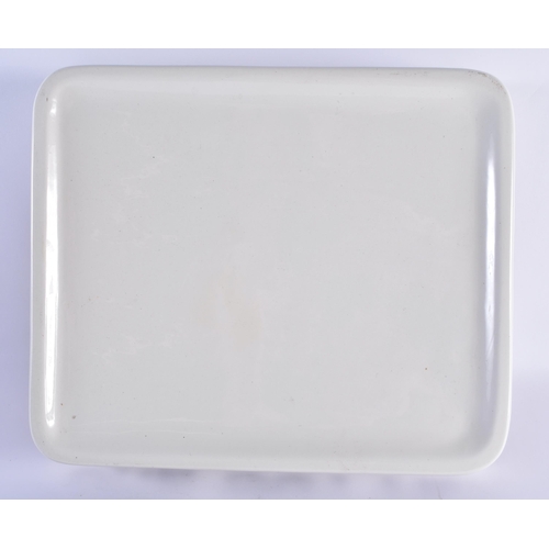 150 - A VINTAGE PURE BUTTER RECTANGULAR DAIRY DISH. 34 cm x 27 cm.