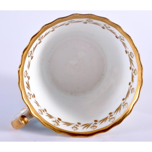 17 - AN EARLY 19TH CENTURY CHAMBERLAINS WORCESTER CUP AND SAUCER painted with birds within gilt cartouche... 