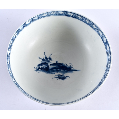 173 - 18th century Worcester punchbowl painted with the Precipice pattern in blue. 23cm diameter