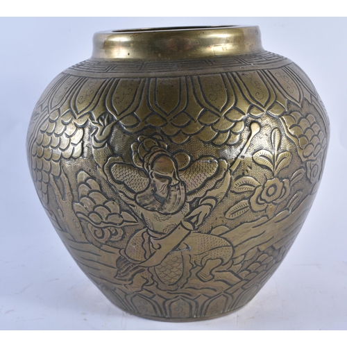 314 - A LARGE 19TH CENTURY CHINESE BRONZE BALUSTER VASE bearing Xuande marks to base. 20 cm x 15 cm.