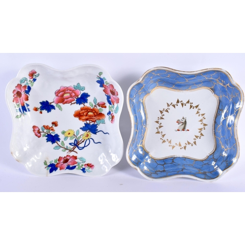 33 - TWO EARLY 19TH CENTURY CHAMBERLAINS WORCESTER SQUARE FORM DISHES one of floral design, the other wit... 