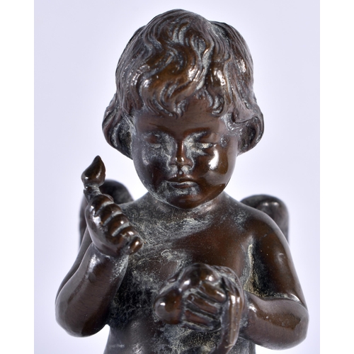 339 - A 19TH CENTURY EUROPEAN GRAND TOUR BRONZE FIGURE OF A PUTTI modelled upon a marble plinth. 18 cm hig... 