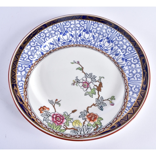 38 - TWO 19TH CENTURY ROYAL WORCESTER OVAL SERVING DISHES together with a similar Aesthetic movement Roya... 