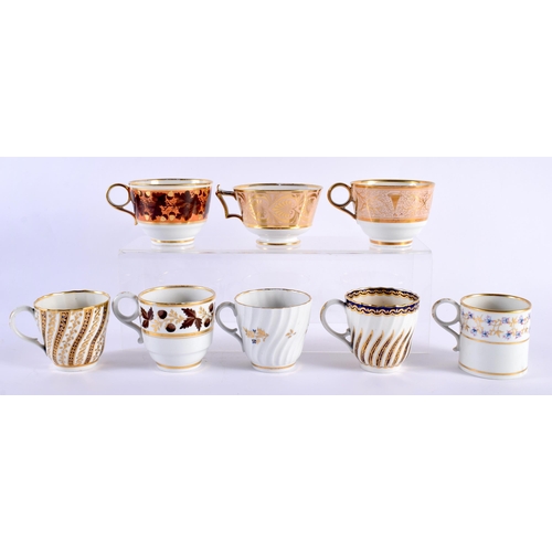 4 - EIGHT LATE 18TH/19TH CENTURY BARR, FLIGHT BARR & BARR AND WORCESTER CUPS in varying forms. Largest 9... 