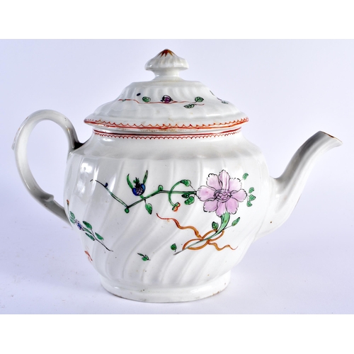 40 - A LATE 18TH CENTURY CHAMBERLAINS WRYTHEN MOULDED TEAPOT AND COVER together with an 18th century Worc... 