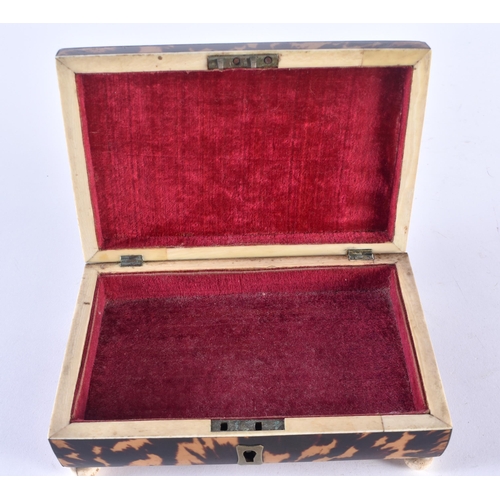 400F - A Regency Tortoiseshell Lidded Box with Bone Bun Feet. 15.5cm x 5.3cm x 10cm