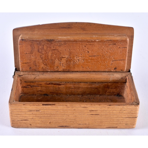 400J - A Birchwood Snuff Box with a Carved Top. 8.9cm x 4.4cm x 3cm