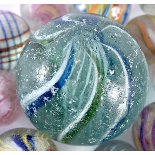 400N - A Collection of Rare Marbles. (qty)