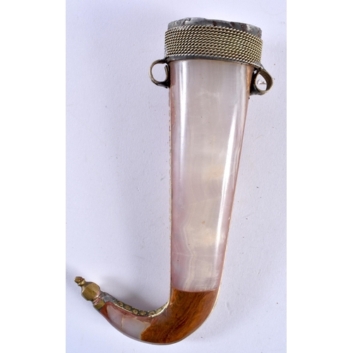 403 - AN EARLY 20TH CENTURY MIDDLE EASTERN AGATE MOUNTED DAGGER with white metal mounts. 30 cm long.