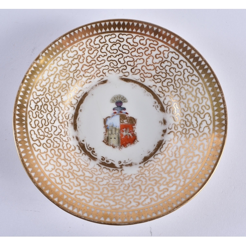 54 - A LATE 18TH/19TH CENTURY WORCESTER ARMORIAL PORCELAIN CUP AND SAUCER painted with seaweed motifs. 13... 