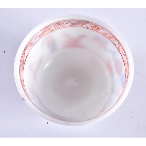 677 - AN 18TH CENTURY ENGLISH MILK GLASS TEABOWL painted with oriental figures. 7 cm diameter.