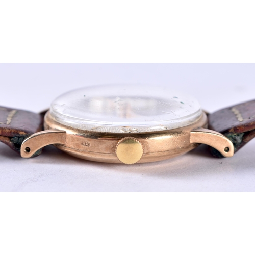 125 - SMITHS DE LUXE 9ct Gold Cased 'British Rail' Gents Vintage WRIST WATCH .  Movement - 19 Jewel Hand-w... 