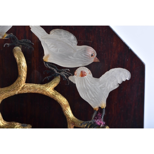 130 - A VERY UNUSUAL ART DECO LAPIS LAZULI AND FROSTED GLASS MANTEL CLOCK formed with five birds perched u... 