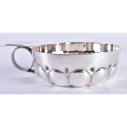 185 - A Silver Wine Tasting Cup.  Hallmarked Birmingham 1977.  10.8 cm x 7.7cm x 3.4cm, weight 86g