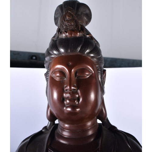 627 - A VERY LARGE AND UNUSUAL 19TH CENTURY CHINESE BRONZE AND ROOTWOOD SCULPTURE formed with Quanyin seat... 