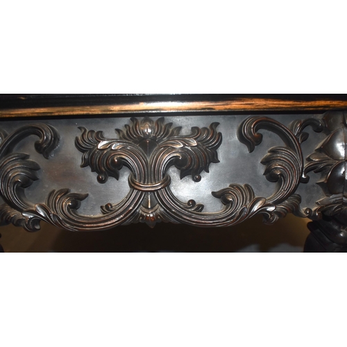 125C - A FINE LARGE 19TH CENTURY CHINESE EUROPEAN STYLE HARDWOOD SETTEE QIng, of exceptional quality, with ... 