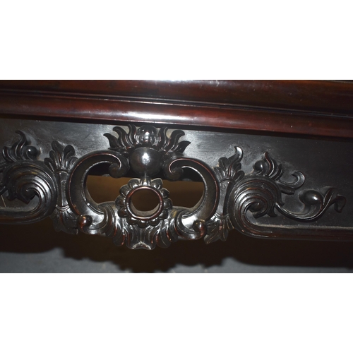 125C - A FINE LARGE 19TH CENTURY CHINESE EUROPEAN STYLE HARDWOOD SETTEE QIng, of exceptional quality, with ... 