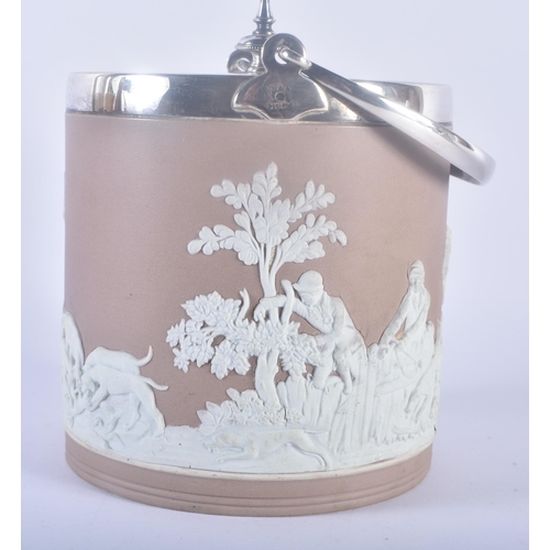 103 - A WEDGWOOD PORCELAIN BISCUIT BARREL with silver plated mounts, decorated with fox hunting scenes in ... 