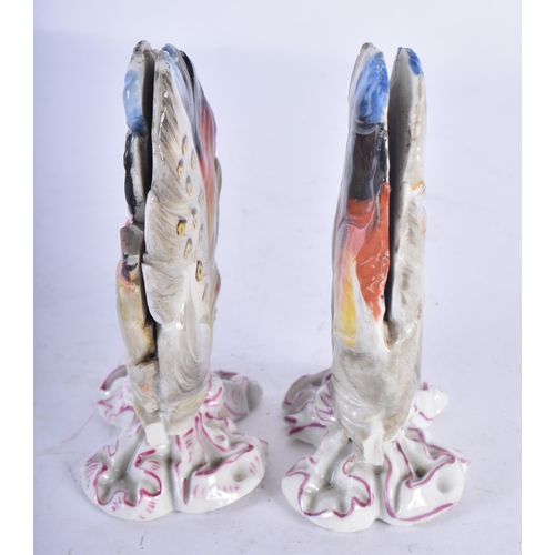 114 - AN UNUSUAL PAIR OF 19TH CENTURY GERMAN PORCELAIN MENU HOLDERS formed as feathers. 9 cm x 5 cm.