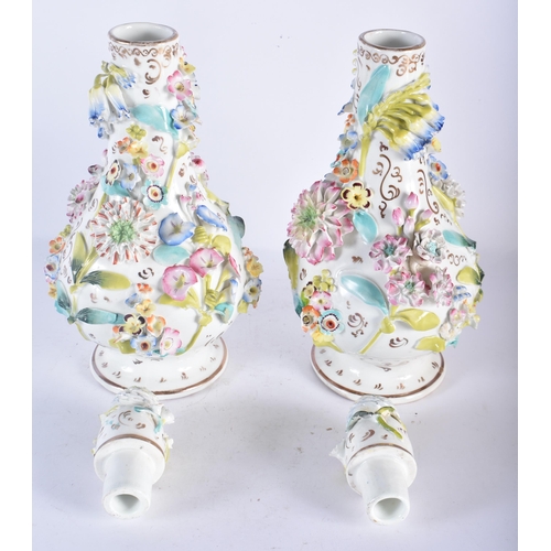 130 - A PAIR OF EARLY 19TH CENTURY ENGLISH PORCELAIN ENCRUSTED VASES AND COVERS with gilt highlights. 29 c... 