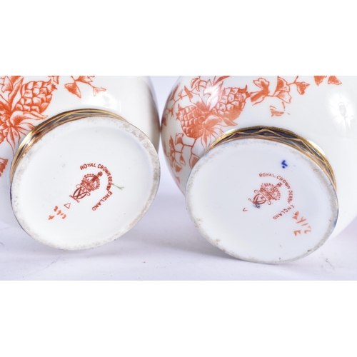 252 - A PAIR OF ROYAL CROWN DERBY IMARI CAULDRONS. 9 cm x 5 cm.