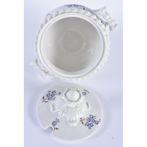 2 - AN EARLY 19TH CENTURY CHAMBERLAINS WORCESTER DINNER SERVICE painted with blue cornflowers. Largest 4... 