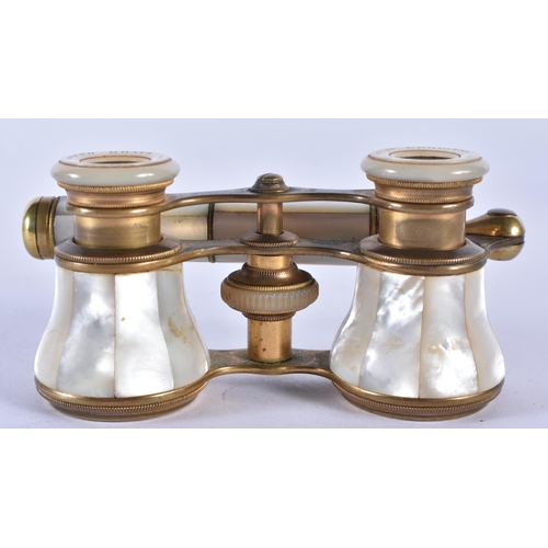 272 - A PAIR OF MOTHER OF PEARL OPERA GLASSES. 18cm x 7 cm.