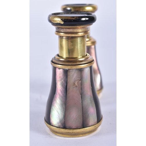 275 - A PAIR OF MOTHER OF PEARL OPERA GLASSES. 9 cm x 8 cm.