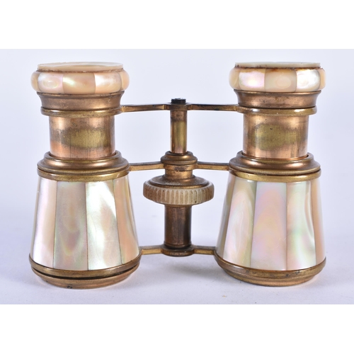 276 - A PAIR OF MOTHER OF PEARL OPERA GLASSES. 9 cm x 8 cm.