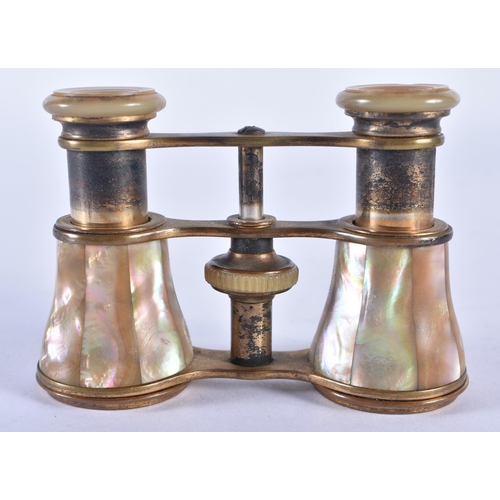 278 - A PAIR OF MOTHER OF PEARL OPERA GLASSES. 9 cm x 8 cm.