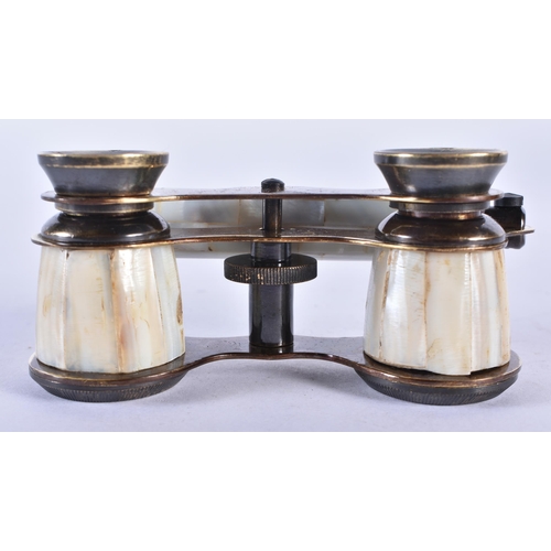 283 - A PAIR OF MOTHER OF PEARL OPERA GLASSES. 18cm x 7 cm.