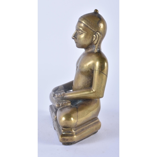 300 - A FINE 17TH/18TH CENTURY INDIAN BRONZE FIGURE OF A SEATED BUDDHA modelled with beautifully carved fe... 