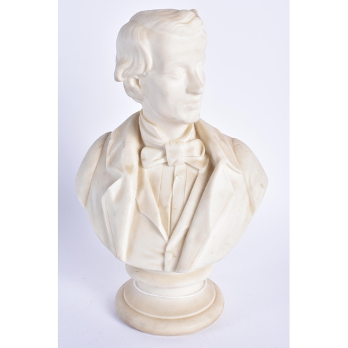 33 - A 19TH CENTURY KERR & BINNS WORCESTER PARIAN WARE BUST OF A MALE. 22 cm x 12 cm.