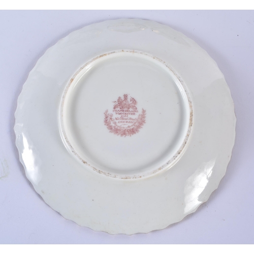 38 - AN EARLY 19TH CENTURY CHAMBERLAINS WORCESTER CUP AND SAUCER together with a similar Chamberlains sau... 