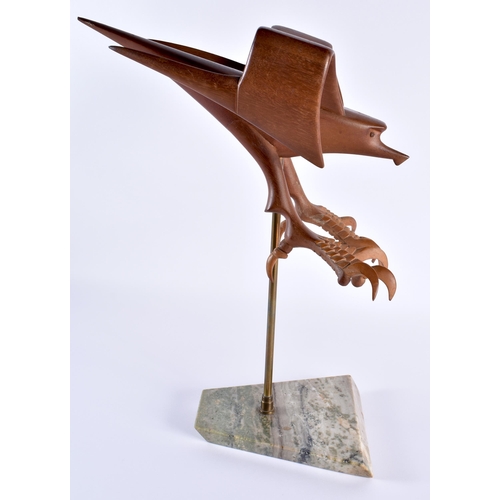 399 - A IMPRESSIVE MID CENTURY CARVED WOOD SCULPTURE OF A EAGLE MOUNTED ON A POLISHED HARDSTONE PLINTH, PO... 