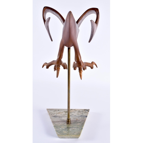 399 - A IMPRESSIVE MID CENTURY CARVED WOOD SCULPTURE OF A EAGLE MOUNTED ON A POLISHED HARDSTONE PLINTH, PO... 