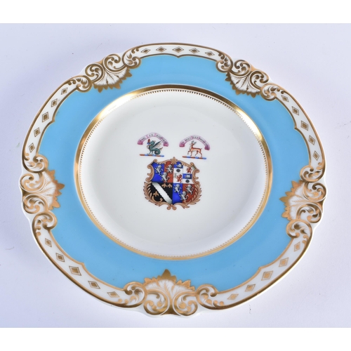 47 - FOUR EARLY 19TH CENTURY CHAMBERLAINS WORCESTER ARMORIAL PLATES in various forms and sizes. Largest 2... 