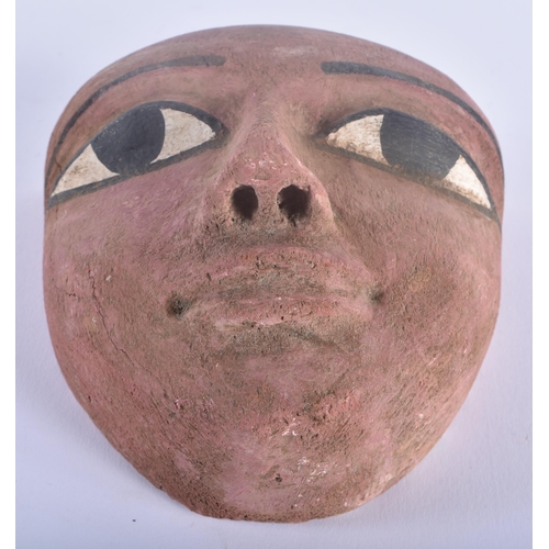 485 - AN ANCIENT EGYPTIAN CARVED AND PAINTED WOOD PHARAOH MASK 664-332 BC. 14 cm x 10 cm.