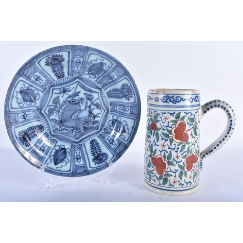 493 - A RARE EARLY 18TH CENTURY DELFT TIN GLAZED TANKARD together with an unusual Dutch delft Kraak type d... 