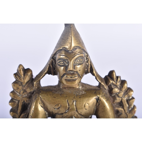 498 - A 17TH/18TH CENTURY INDIAN BRONZE FIGURE OF A SEATED MALE DEITY modelled with hands clasped. 12 cm x... 